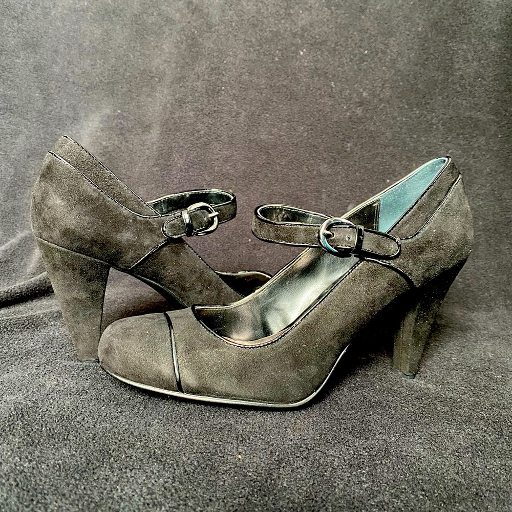 Black suede Mary Jane Alfani heels with buckle